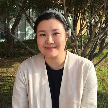 Thay vì lập gia đình, nhiều cô gái Hàn Quốc lựa chọn sống độc thân và theo đuổi ước mơ ảnh 2