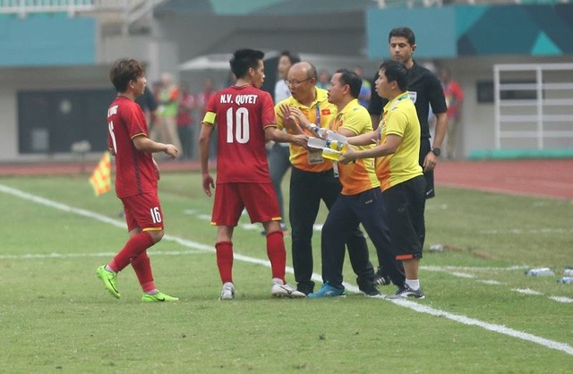 HLV Park Hang Seo: “Tôi chịu hoàn toàn trách nhiệm về trận thua Hàn Quốc” ảnh 1
