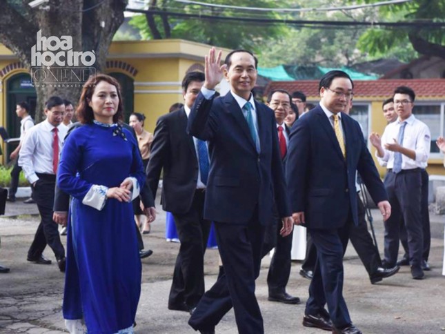 Hà Nội: Chủ tịch nước dự Lễ khai giảng năm học mới tại trường THPT Chu Văn An ảnh 1