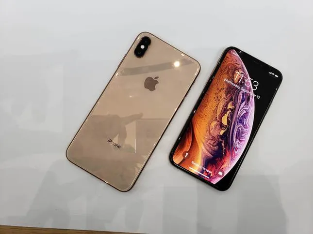 iPhone Xs, Xs Max và Xr mới, màn hình lớn nhất, bộ nhớ 512Gb, thêm màu vàng, hỗ trợ 2 sim ảnh 3