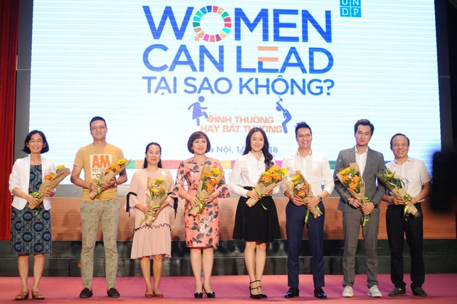 "Women Can Lead": Dàn nghệ sĩ Việt cùng sinh viên lên tiếng vì bình đẳng giới ảnh 1