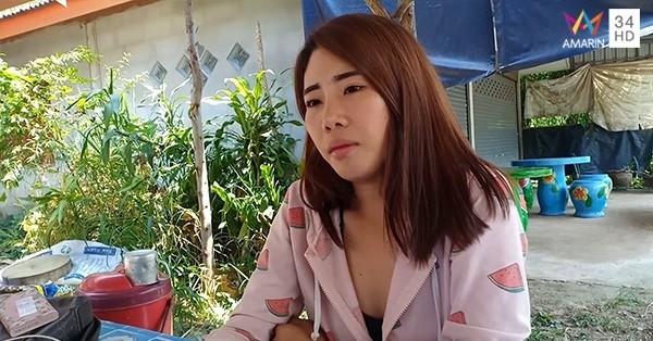 Cô gái "cả tin" xăm hình giá rẻ, hoa bồ công anh bỗng thành “rừng gươm” tua tủa trên vai ảnh 1
