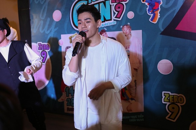 Zero 9 bật mí liveshow đầu tiên được tổ chức vào tháng 12 và hoàn toàn miễn phí vé ảnh 3