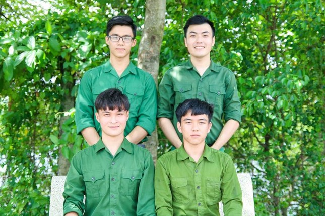 Nam sinh Hàng không gây sốt với nụ cười toả nắng khi hiến máu ảnh 4