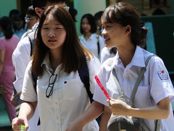 Đề thi minh họa vào lớp 10 của Hà Nội: Không gây sốc, đánh đố học sinh ảnh 1