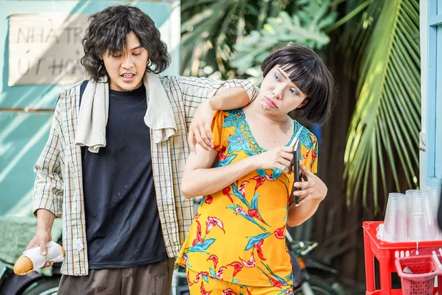 “Tay buôn, buông tay?” đi chưa hết nửa chặng đường, Võ Đăng Khoa đã cán mốc đạt nút bạc YouTube ảnh 3