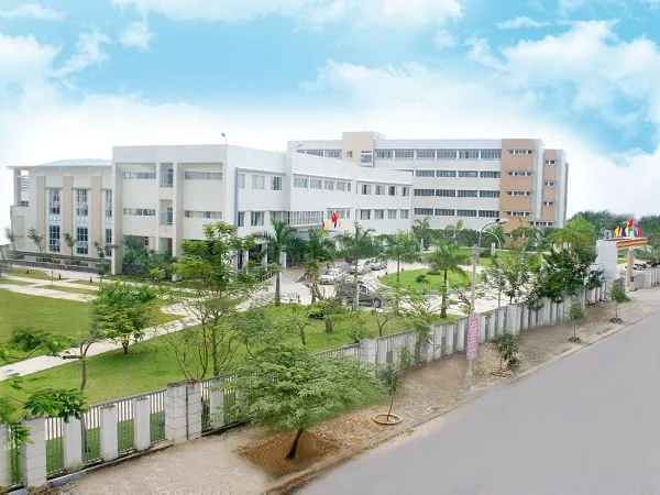 Trường ĐH Ngoại ngữ Đà Nẵng nhờ công an vào cuộc điều tra vụ nam sinh quay lén nữ sinh ảnh 2