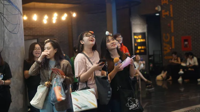 "Burn The Stage: The Movie" và những cảm xúc “buồn, vui, thương lẫn lộn” của ARMY ảnh 6