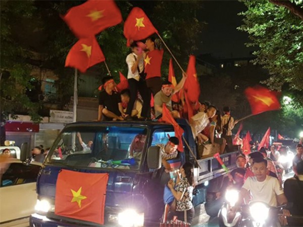 Đại sứ quán Việt Nam phát thông báo khẩn trước trận Malaysia - Việt Nam ảnh 1