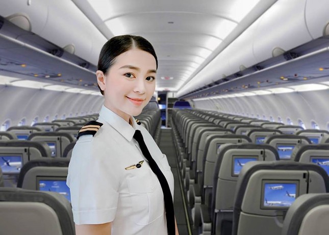 Nữ diễn viên Diệu Thúy làm phi công cho Hãng hàng không Tre Việt ảnh 1