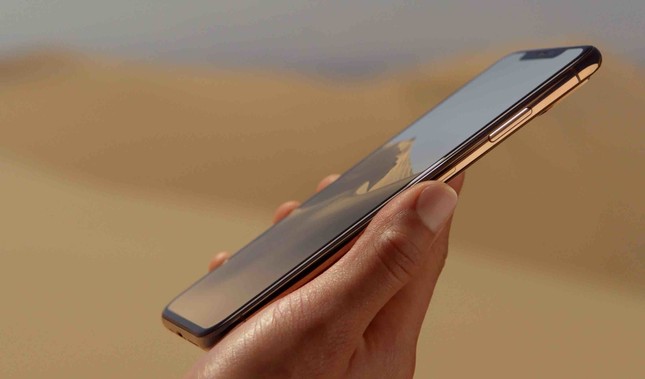 iPhone tương lai của Apple sẽ ngày càng mỏng và nhẹ hơn nhờ vào... Samsung? ảnh 1