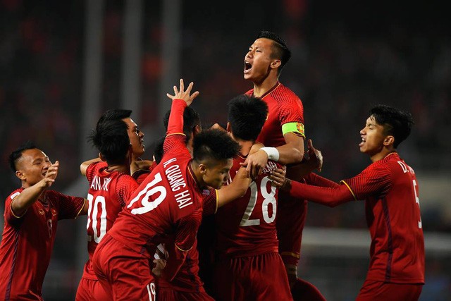 10 năm chờ đợi, Cup Vàng trở lại Mỹ Đình rồi Việt Nam ơi! ảnh 4
