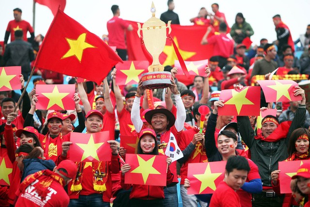 10 năm chờ đợi, Cup Vàng trở lại Mỹ Đình rồi Việt Nam ơi! ảnh 6