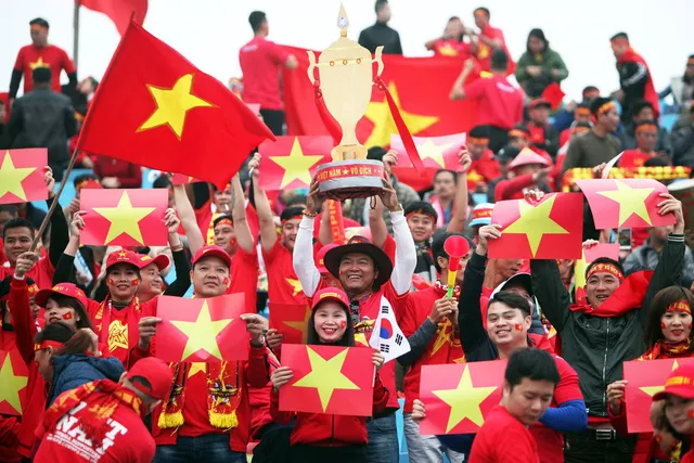 10 năm chờ đợi, Cup Vàng trở lại Mỹ Đình rồi Việt Nam ơi! ảnh 6