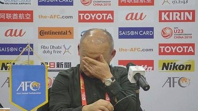 Park Hang Seo: Hành trình "phép màu" từ tân HLV gây tranh cãi đến tượng đài của bóng đá Việt Nam! ảnh 2