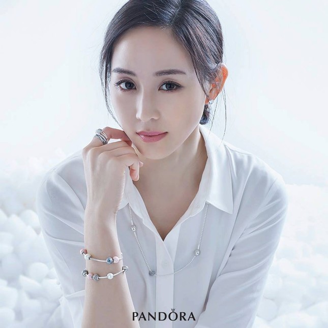 Hài hước BXH "50 người đẹp nhất địa cầu" do trang Sohu bình chọn ảnh 2