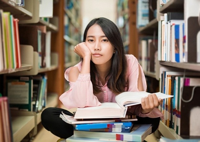 Lần đầu được 5,2 điểm thi môn Toán, nữ sinh liền đóng khung để kỉ niệm "thành tích đáng tự hào" ảnh 2