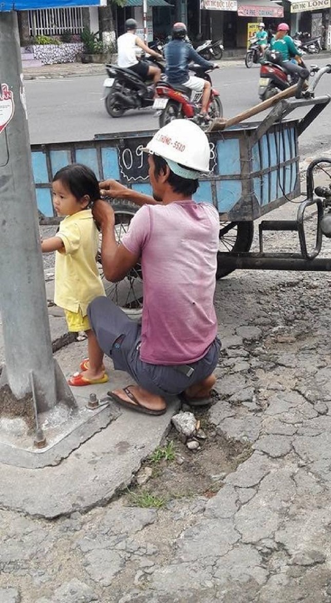 Loạt ảnh "người hùng thầm lặng" và câu hỏi khiến ai cũng cay mắt: "Bao lâu bạn chưa nói yêu bố?" ảnh 7