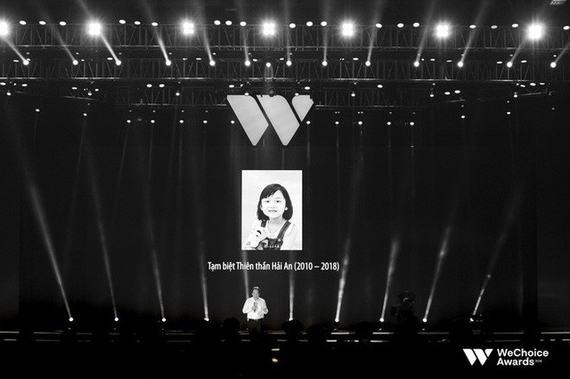 Khán giả xúc động với tiết mục tái hiện câu chuyện của bé Hải An trên sân khấu "WeChoice Awards 2018" ảnh 5