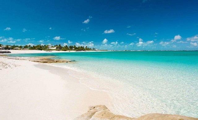 Bãi biển tình tứ của “Hậu duệ Mặt Trời” là bãi biển đẹp nhất thế giới 2018 ảnh 6