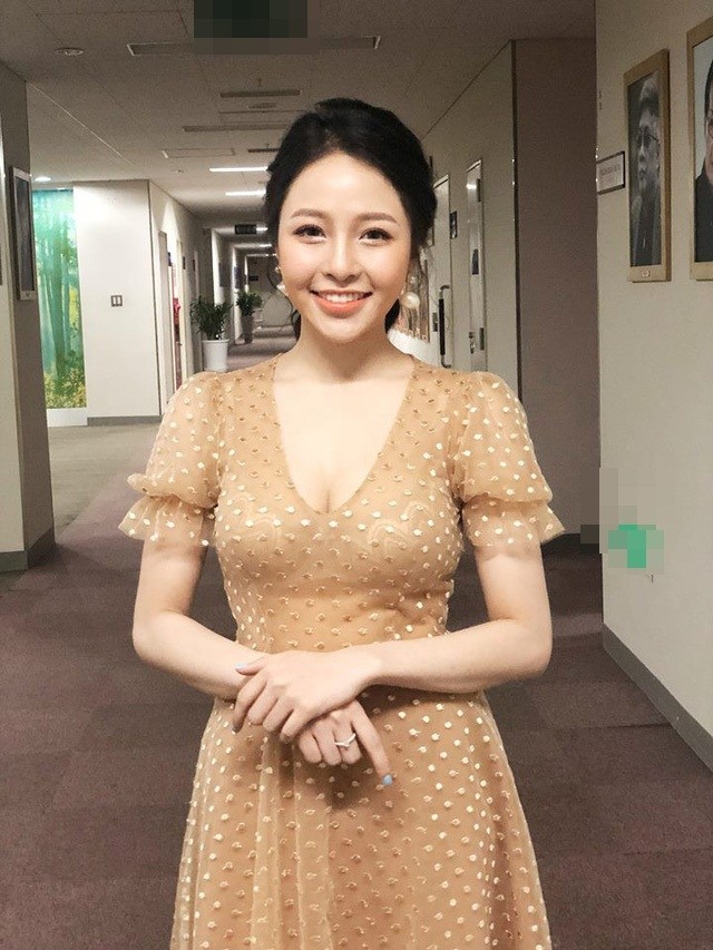 Bị chỉ trích vì công khai “thử yêu” Bùi Tiến Dũng, hotgirl Trâm Anh thách thức: “Có đánh nhau không?" ảnh 1