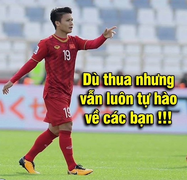 Ảnh chế tuyển Việt Nam "thắng làm vua, thua vẫn là anh hùng" ảnh 6