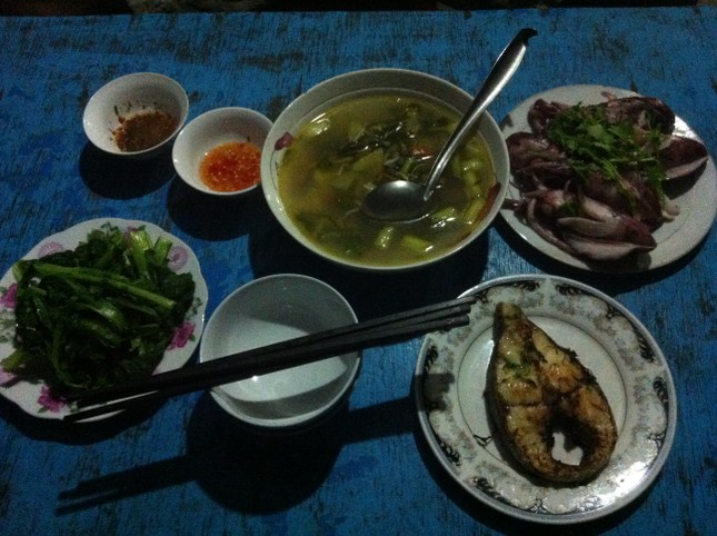 Say đắm một nửa bình minh ở điểm cực Đông của đất nước ảnh 4
