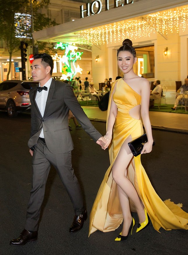 Vừa vui mừng nhận giải "Mai Vàng", Thúy Ngân đã bị mất cắp túi hiệu ngay khi kết thúc chương trình ảnh 5