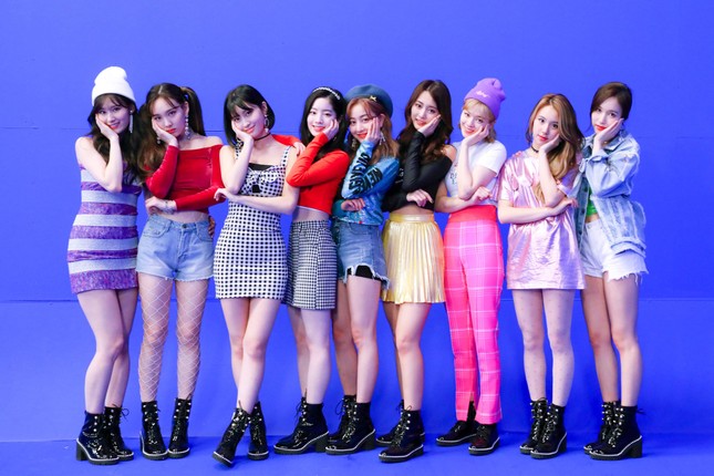 Nhóm nữ mới của JYP đã quay xong MV nhưng đội hình chính thức vẫn chưa được tiết lộ ảnh 1