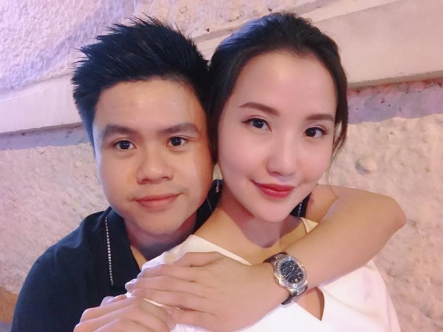 Trước tin đồn chia tay Primmy Trương, Phan Thành chỉ lẳng lặng để trạng thái "độc thân" và like ảnh Midu ảnh 8