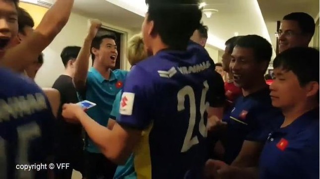 Nhìn lại những khoảnh khắc đáng nhớ của ĐT Việt Nam trong vòng bảng Asian Cup 2019 ảnh 9