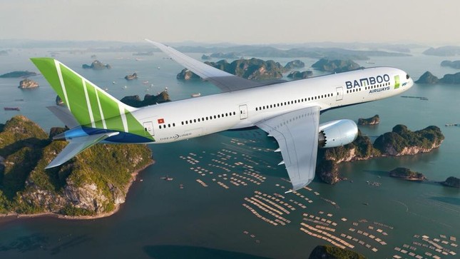 Bên trong tàu bay của Bamboo Airways: Có cổng sạc điện thoại, phục vụ đồ ăn và nước ngọt ảnh 1