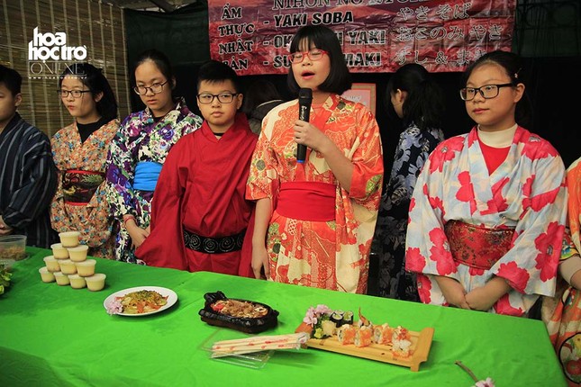 Hà Nội: Teen THCS Thăng Long nhận vé tốc hành “chơi” Tết vòng quanh thế giới ảnh 20