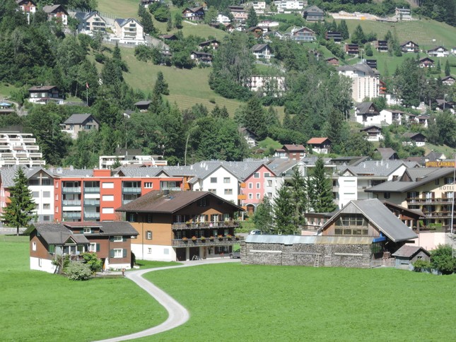 Có một thế giới cổ tích dưới chân đỉnh Titlis ảnh 5