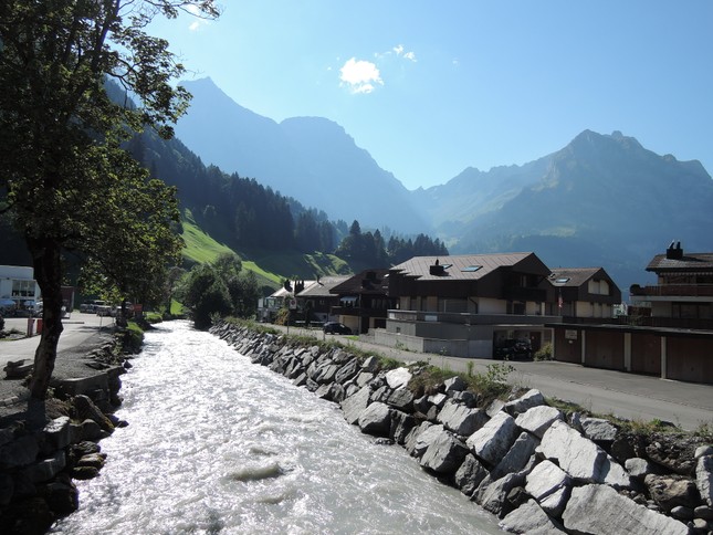 Có một thế giới cổ tích dưới chân đỉnh Titlis ảnh 3