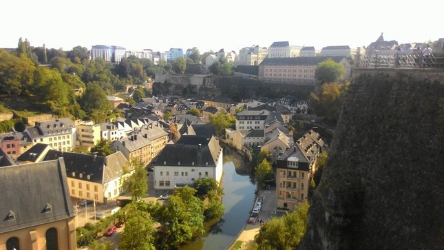 Cảm nắng Luxembourg – Thành phố cổ tích được bao quanh bởi những cánh rừng ảnh 3