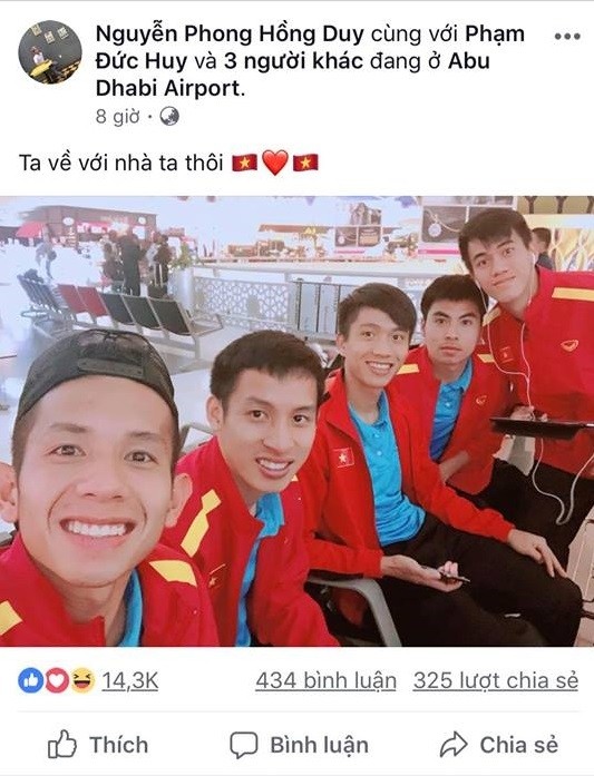 Tuyển Việt Nam trên đường về nước, dân mạng đùa: "Ghé Thái Lan nhớ kể họ nghe về VAR" ảnh 2