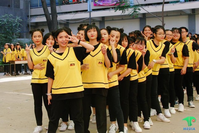 TP.HCM: Teen THPT Trần Phú "chịu chơi" như thế nào trong trại Xuân “Tết vùng cao” ngày cuối năm? ảnh 11