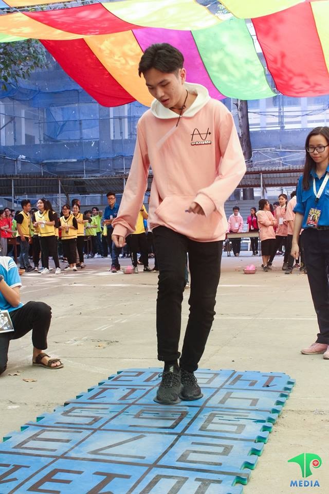 TP.HCM: Teen THPT Trần Phú "chịu chơi" như thế nào trong trại Xuân “Tết vùng cao” ngày cuối năm? ảnh 9