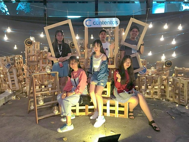 Bình Dương: “Quẩy” nhiệt tình trong show ca nhạc "made-by-teen" THPT chuyên Hùng Vương ảnh 5