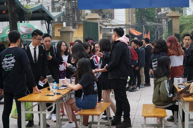 "Thần dân" Yên Hòa nhộn nhịp đón Tết sớm trong "thành phố" không cửa - không định kiến ảnh 1