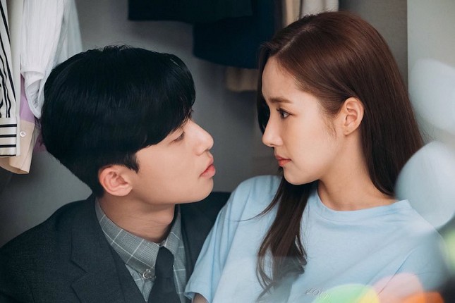 Sau “Thư ký Kim”, Park Min Young tái xuất với phim tình cảm “Her Private Life” ảnh 1