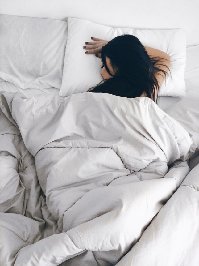 Chứng bệnh gì mà kỳ quái thế này, khiến chúng ta không thể... dậy sớm mỗi ngày? ảnh 3