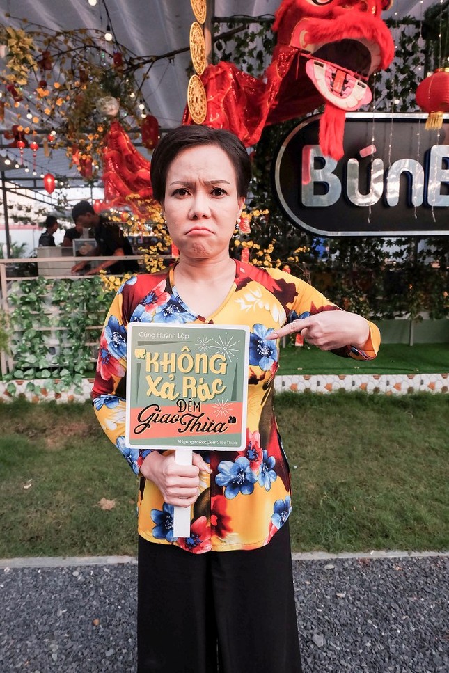 Huỳnh Lập rủ nghệ sĩ tham gia chiến dịch "Không xả rác trong đêm giao thừa" ảnh 4