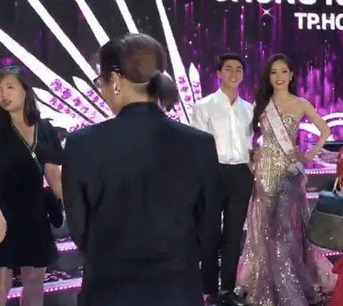 Liên tục "khoe" những khoảnh khắc bên nhau, Bình An - Phương Nga đang muốn công khai chuyện tình cảm? ảnh 1