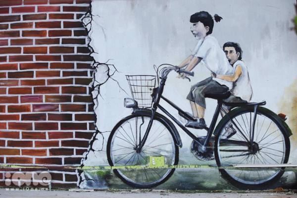 Thảm họa chép tranh: Hà Nội có "phiên bản lỗi" của tranh tường Penang ảnh 2