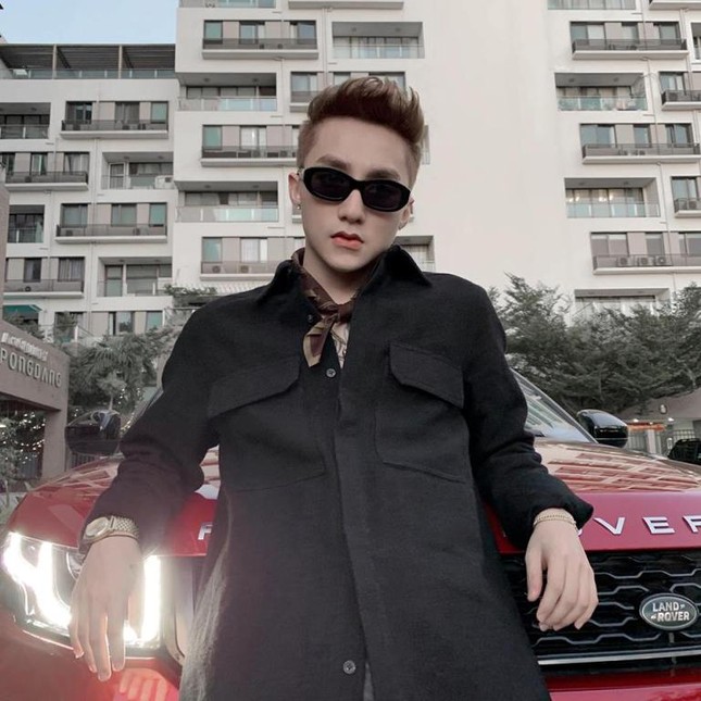 Sơn Tùng được Jay Park follow, fan đặt nghi vấn về một sự kết hợp chung ảnh 2