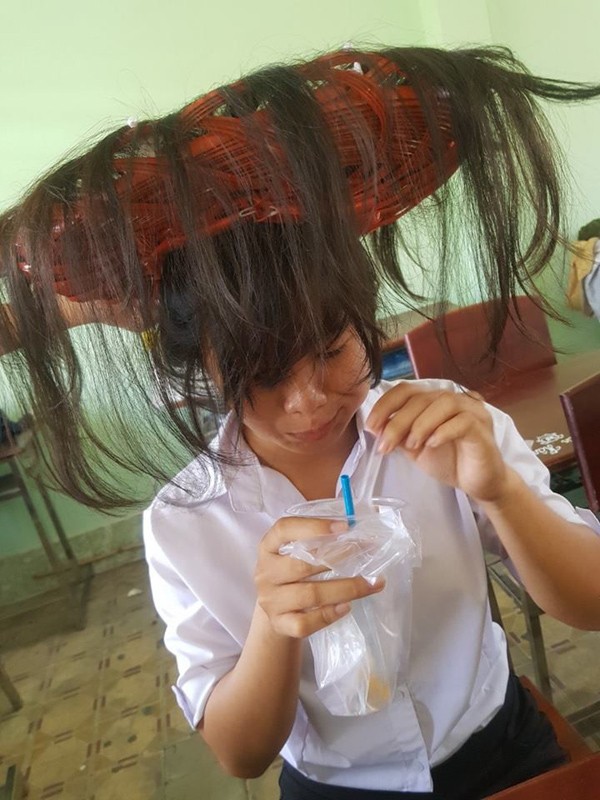 Những bức ảnh cho thấy, đến ma quỷ cũng phải "quỳ" trước trò nghịch của tụi học trò! ảnh 1