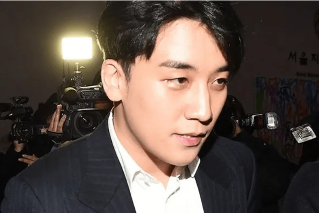 Thay vì cảnh sát, tin nhắn liên quan đến Seungri (Big Bang) đã được gửi lên cấp cao hơn ảnh 2
