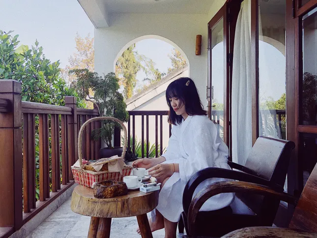Cùng chiêm ngưỡng những sản phẩm thêu tay xinh điên đảo của cô bạn 9X ảnh 6